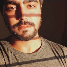 Pooja Jain review for transparent driver booking service in Agra